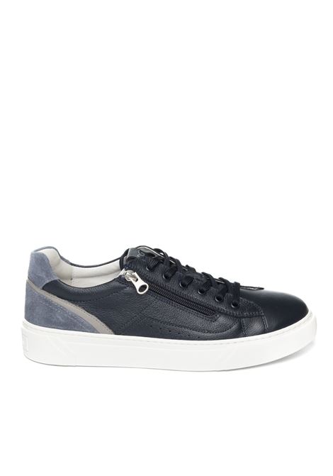 Blue leather sneaker NERO GIARDINI | 400241DOLLARINO-BLU